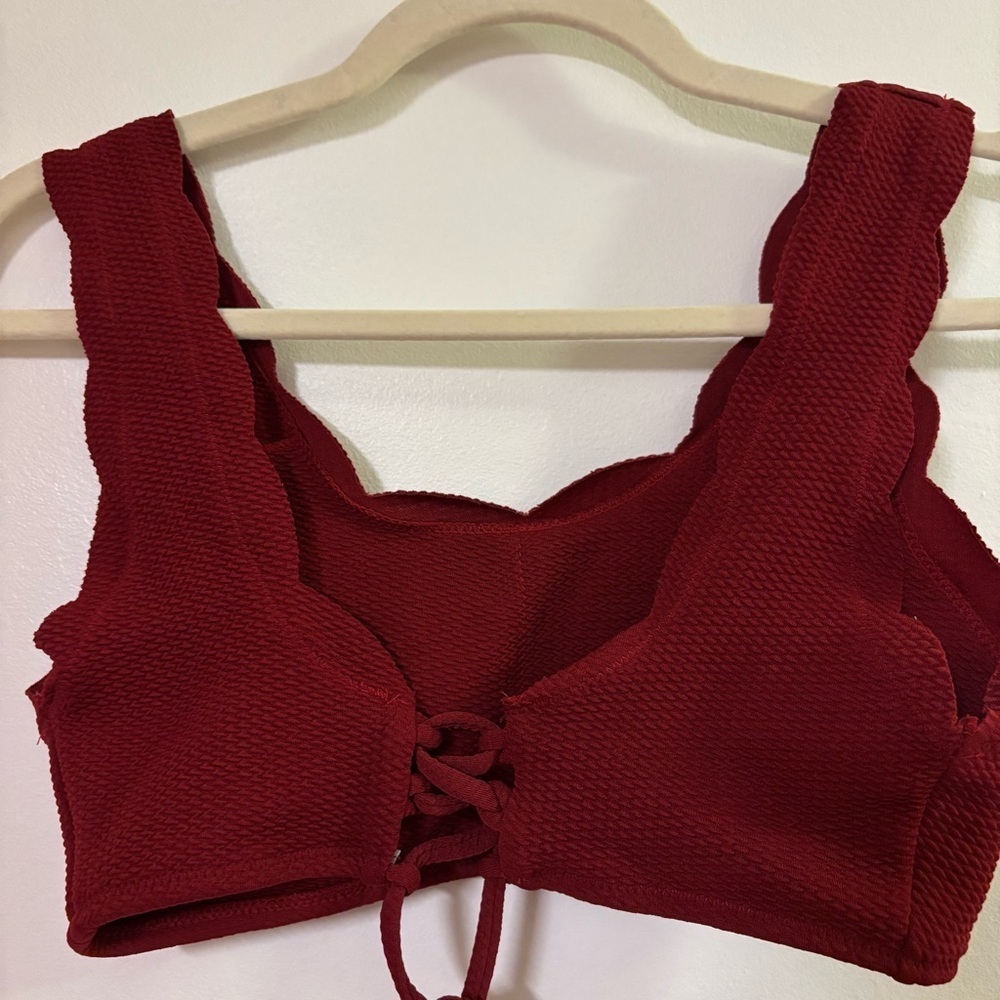 ZAFUL Scarlet Scalloped Textured Knit Bikini Wide Strap Top Separate S US4 - Picture 2 of 7